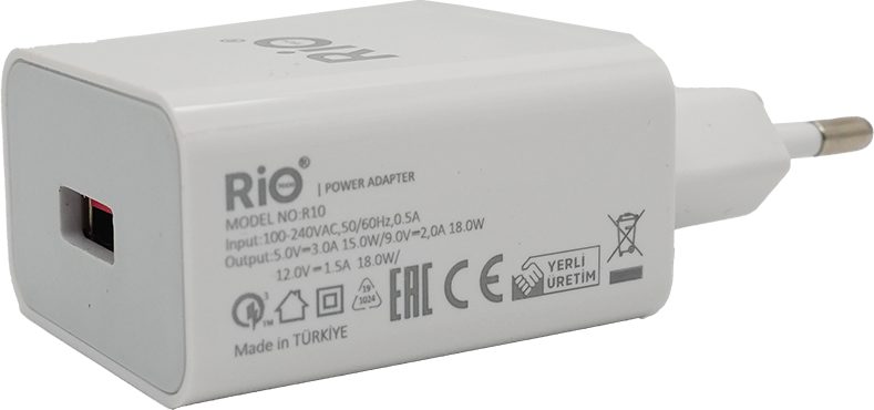 USB şarj adaptörü ve kablo hızlı şarj destekli